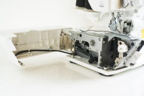 Overloks JUKI MO-654DE
