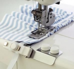 Лапка для вшивания резинки (Janome CoverPro)
