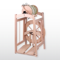 Vērpjamais ritenis Country Spinner 2 (lakots)