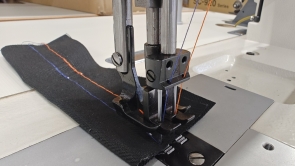 KRAFFT KF-1560  DIVU ADATU LOCKSTITCH ŠŪŠANAS MAŠĪNA AR TRĪSKĀRŠU PĀDEVI