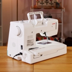 Вышивальная машина Janome Memory Craft 100E